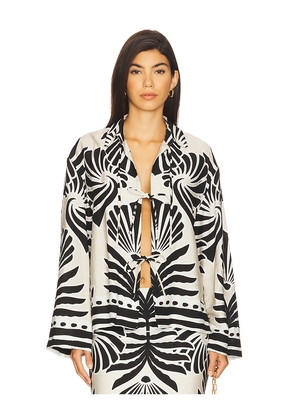 SEVEN WONDERS Clementine Sleeved Top in Beige,Black. Size M. Also in XS, S, L, XL.