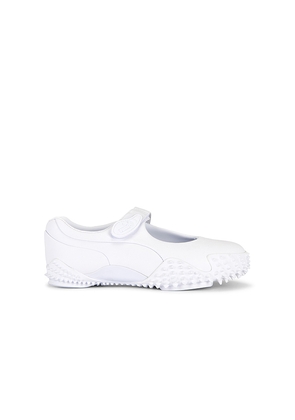 Puma Select Mostro Fey Flat in White. Size 6. Also in 6.5, 7, 7.5, 8, 9.