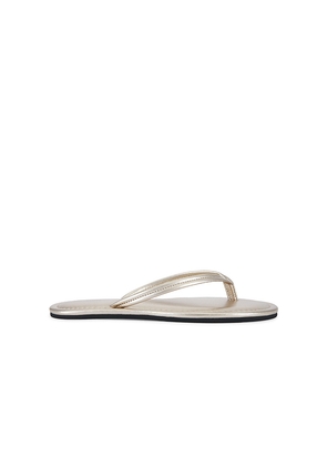 St. Agni Thong Detail Slide in Metallic Gold. Size 37. Also in 36, 38, 39, 40.