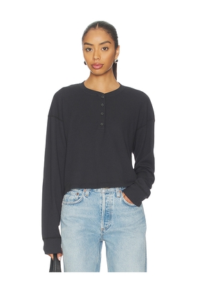 RE/DONE Boxy Waffle Henley Top in Black. Size M. Also in XS, S, L.