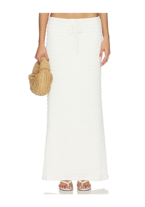SEVEN WONDERS Adalee Ruffle Texture Maxi Skirt in White. Size L. Also in S, XS, M, XL.