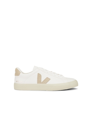 Veja Campo Sneakers in White. Size 39. Also in 40, 41, 42, 43, 44, 45, 46.