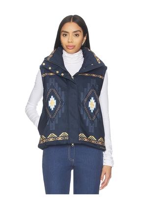 We Norwegians Pioneer Vest in Navy. Size M. Also in XS, S, L.