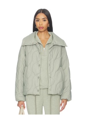 Varley Fabia Quilted Jacket in Sage. Size M. Also in L.
