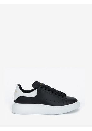 MCQUEEN - Oversized Sneaker - Item 553680WIEEX1071
