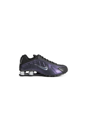 Nike Shox R4