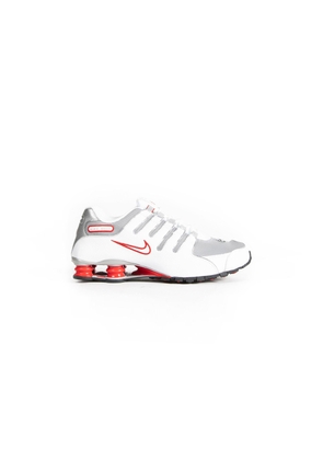 Nike Shox NZ Sneakers