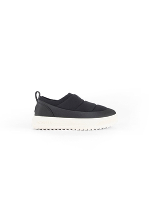 Altive Slip-On Sneakers