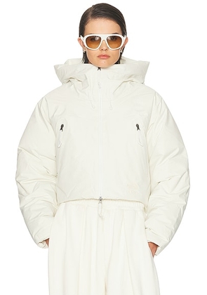 The North Face x SKIMS Insulated Shell Jacket in SK Bone - Ivory. Size S (also in M).