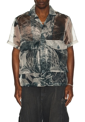 Reese Cooper Organza Short Sleeve Cargo Shirt in Brush Camo - Blue. Size M (also in L, XL/1X).