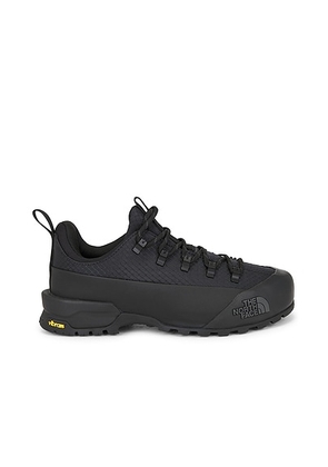 The North Face Glenclyffe in TNF Black & Anthracite Grey - Black. Size 8 (also in 10, 12).