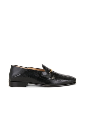 Valentino Garavani Jiggie Loafer in Nero - Black. Size 41 (also in 40, 42, 43, 45).
