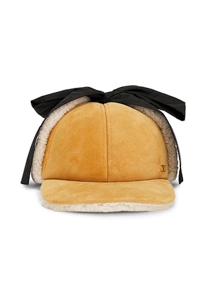 Valentino Garavani VLogo Signature Baseball Hat in Ivory  Beige  Tan  Nero  & Antique Brass - Brown. Size 57 (also in 58, 56).