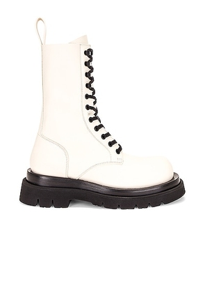 Bottega Veneta Lug Lace Up Boots in Sea Salt & Black - Cream. Size 38 (also in 36, 36.5, 38.5, 39, 39.5, 41).