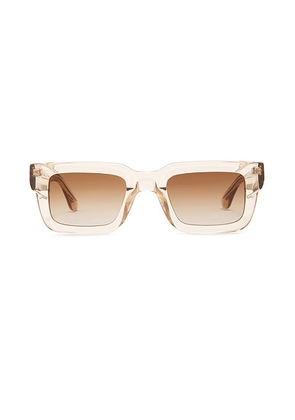 Chimi 05 Sunglasses in Ecru - White. Size all.