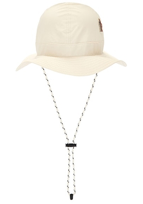 Moncler Grenoble Bucket Hat in Open White - Cream. Size M (also in L).