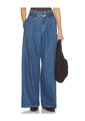 CLOSED Wenda Wide Pants in Blue. Size 23. Also in 27, 24, 25, 26, 29, 30, 31, 32.