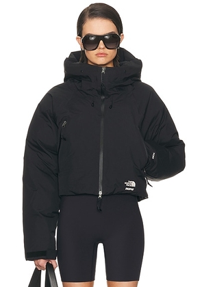 The North Face x SKIMS Insulated Shell Jacket in SK Onyx - Black. Size XS (also in ).