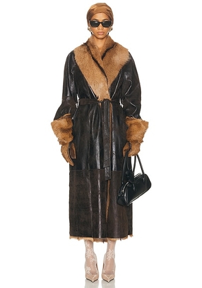 Magda Butrym Long Belted Leather Reversible Coat in Brown - Brown. Size 36 (also in ).