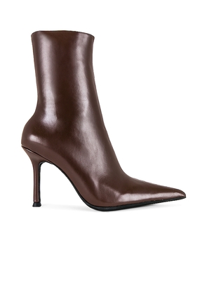 Jeffrey Campbell Daring Boots in Chocolate. Size 7.5. Also in 9, 10.