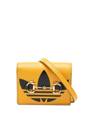 Gucci Pre-Owned 2016-2025 Adidas Leather Horsebit Wallet on Strap crossbody bag - Yellow