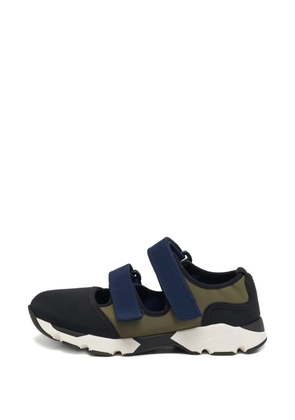 Marni Pre-Owned round-toe strap sneakers - Black