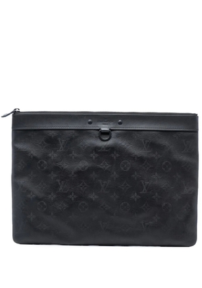 Louis Vuitton Pre-Owned 2010-2025 Monogram Shadow Discovery Pochette clutch bag - Black