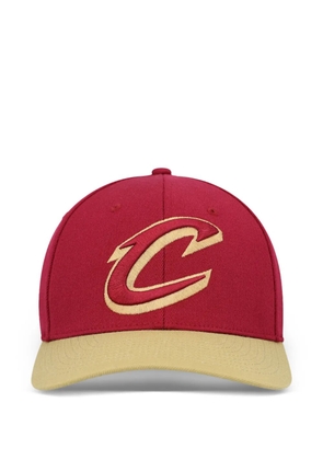 Mitchell & Ness NBA Cleveland Cavaliers team stretch snapback cap - Red