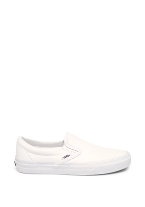 Vans logo-patch slip-on sneakers - White