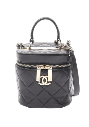 CHANEL Pre-Owned 2021-2026 Quilted Lambskin Trendy CC Case vanity bag - Black