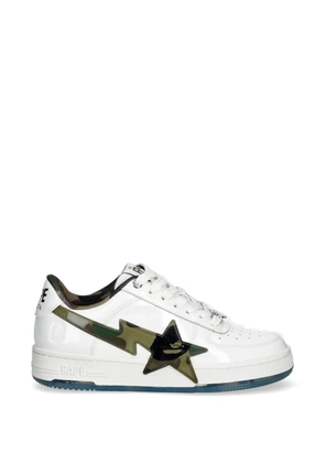 A BATHING APE® star-embellishment sneakers - White