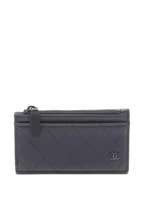 CHANEL Pre-Owned 2021 matelasse leather card case - Black