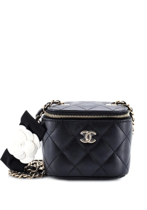 CHANEL Pre-Owned Camellia Bow Vanity Case with Chain Quilted Lambskin Mini crossbody bag - Black