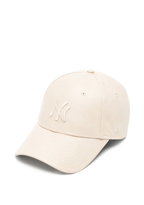 NEW ERA CAP x 9Forty logo-embroidered baseball hat - Neutrals