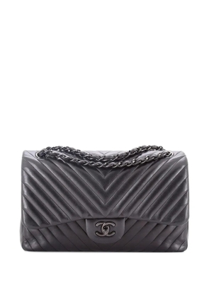 CHANEL Pre-Owned So Black Classic Double Flap Bag Chevron Lambskin Jumbo crossbody bag