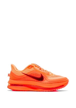 Nike Pegasus Premium perforated sneakers - Orange
