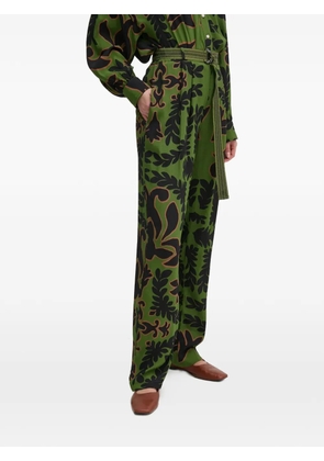 La Petite Française Ponctuel floral-print belted trousers - Green