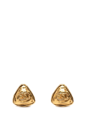 CHANEL Pre-Owned 1970-1980 CC Gold Plated Triangle Clip On Earrings costume earrings