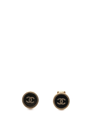 CHANEL Pre-Owned 2000 Gold Plated and Enamel CC Round Button Clip On Earrings costume earrings - Black