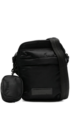 Juun.J pouch-detail cross body bag - Black
