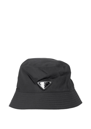 Prada Pre-Owned logo-plaque bucket hat - Black