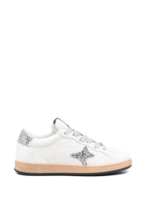 Ama Brand motif-appliqué sneakers - White