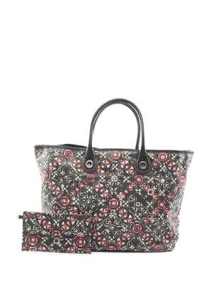 CHANEL Pre-Owned 2006-2008 Coated Canvas CC tote bag - Black