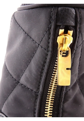 Burberry Pre-Owned Horseshoe Quilted Nylon crossbody bag - Black