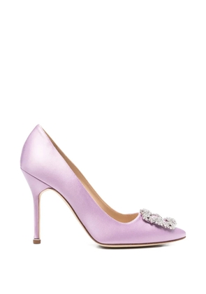 Manolo Blahnik Hangisi crysta-embellished pumps - Purple
