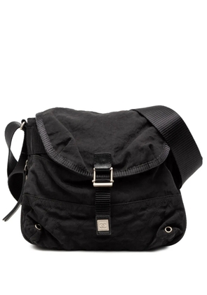 CHANEL Pre-Owned 2006-2008 CC Nylon Sport Line Buckle Flap crossbody bag - Black