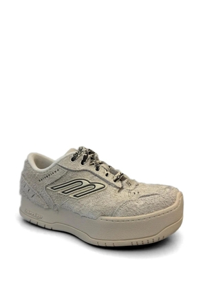 Balenciaga Ela's Hamptons logo platform sneakers - Neutrals