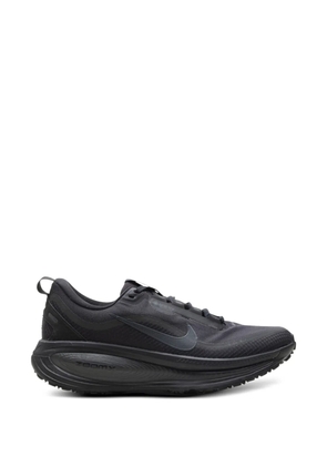 Nike Vomero 18 low-top sneakers - Black