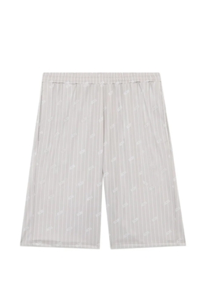 GCDS pinstripe logo shorts - Neutrals