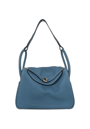 Hermès Pre-Owned 2012 30 Lindy textured leather shoulder bag - Blue